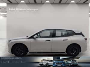 Vând BMW iX SUV 2025, 11.959 km, 66.255 EUR — miniatura 2