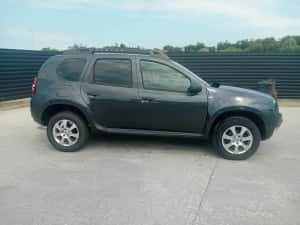 Dacia Duster , Laureate , An 2015 , 1.6 16 V - 105 CP - GPL din fabrica . — miniatura 6