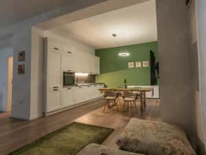 Apartament cu 3 camere, zona Calea Dumbravii, parter la vila — miniatura 5