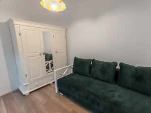 Apartament cu 3 camere, zona Calea Dumbravii, parter la vila — miniatura 8