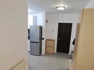Proprietar , inchiriez 2 cam Otopeni — miniatura 1