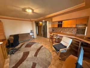 Garsoniera Spatioasa Utilata Mobilata Dristor Baba Novac