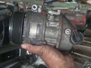 Turbina , alternator electromotor compresor  ac bmw e90 — miniatura 6