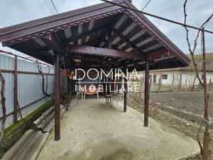 Vânzare casă P+1 situată în comuna Ciuperceni, sat Strămba-Vulcan — miniatura 6