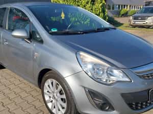Opel Corsa Ediție 150 ani 2012 110.600 km
