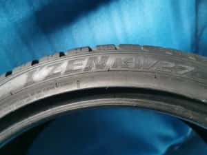 225/40 R19 kumho m+s 2 bucati — miniatura 4