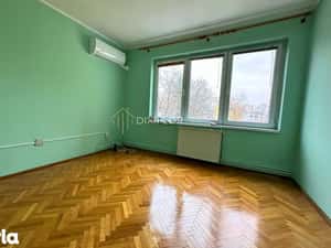 Apartament ultracentral cu 3 camere | Piața Victoriei | 450 € — miniatura 5