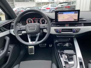 Audi A4 2.0 TDI S-tronic, 204 CP, 2023 — miniatura 5