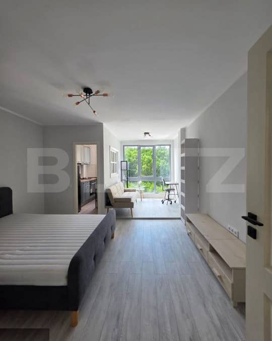Oportunitate! Garsoniera renovata complet, Manastur - zona Petrom — fotografie 1 din 5