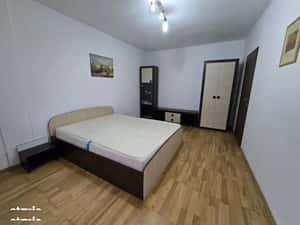 De vanzare Apartament 3 camere, zona Cetate - Piata, Bloc Nou.
