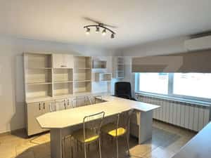 Apartament 2 camere-spatiu birou, parter, 50 mp, Cetate - Stadion