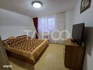 Apartament decomandat de vanzare 59 utili balcon pod zona Dioda Sibiu — miniatura 5