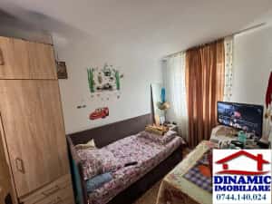 Apartament 3 camere, Str. Viforului, semi-central, PRET PROMO 33.000 EURO — miniatura 5