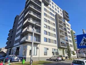 Apartament 3 camere de vânzare, cart. Prima Sova — miniatura 1