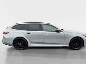 BMW M5 Hibrid Nou 2026 - Preț: 133.705 EUR — miniatura 3