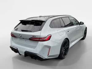BMW M5 Hibrid Nou 2026 - Preț: 133.705 EUR — miniatura 4