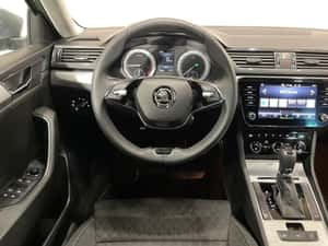 Skoda Superb 2021, 150 cp, Rulaj 102.995 km — miniatura 7