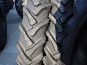 Cauciucuri noi 9.5-36 ATF cu 8 pliuri anvelope TRACTOR FIAT — miniatura 5