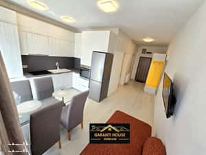 Bloc nou, apartament cu o camera, etaj 1, mobilat, 280€/Luna