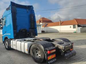 Dezmembram cap tractor Volvo FH4 Euro 6, piese volvo e6 — miniatura 4