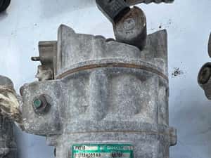 montaj / compresor ac clima 1k0820803q a3 passat b6 b7 jetta golf — miniatura 3