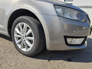 Skoda Octavia 3 1.6 TDI — miniatura 7