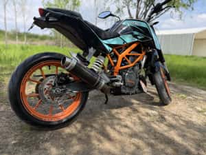 KTM Duke 390 2016 ABS A2 14000 km pret fix 1999 euro acte la zi — miniatura 3