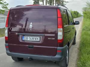 Mercedes vito 2.2 diesel automat 236000km impecabil — miniatura 5