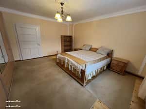 Apartament 2 camere decomandat la casă – Zonă Centrală — miniatura 2