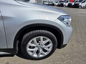 BMW X1 X-DRIVE AUT ADVANTAGE — miniatura 2