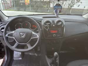 Logan 26000 km/ motor 1.0 sce — miniatura 6