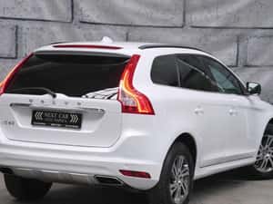 Volvo XC60 D4 Summum AWD 2014 - 14.750 EUR — miniatura 4