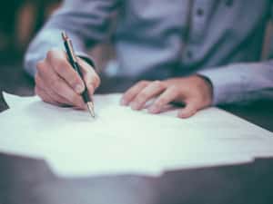 Vând societate profesională - obiect de activitate unic activități și consultanță juridică CAEN 6910
