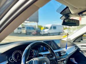 Vand BMW 520 diesel 190 CP 271234 km in stare foarte buna — miniatura 5