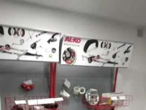 Remorci si platforme auto NOI, pret de importator! — miniatura 4