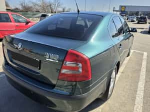 Skoda Octavia 2 Elegance 1.9TDI  (unic proprietar) — miniatura 3