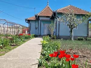 Gospodarie completa  in comuna CORLATEL, Mehedinti — miniatura 2