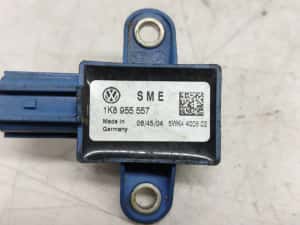 Senzor impact 1K8955557 Volkswagen Scirocco 3 (facelift) (2014 - 2020) — miniatura 6