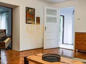 Apartament 2 camere 50mp, curte comuna, parter, zona centrala Mosoiu — miniatura 4