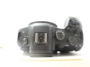 Canon EOS R6 Mark I – stare excelentă, 10.696 cadre — miniatura 10