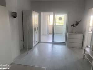 Apartament cu 2 camere, bloc nou, etaj 4/8