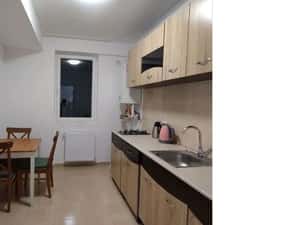 METROU ,garsoniera spatioasa, 46m,luminoasa, proprietar,parcare,terasa — miniatura 5