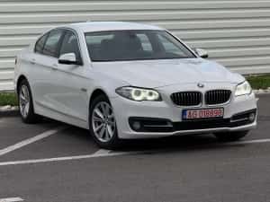 BMW Seria 5 F10/ 2017/ 520XD/ Automat/Ceasuri Digitale — miniatura 2