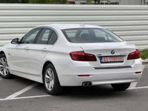 BMW Seria 5 F10/ 2017/ 520XD/ Automat/Ceasuri Digitale — miniatura 4