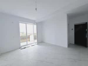 Bloc nou finalizat. Etaj intermediar. Bucatarie inchisa. — miniatura 2