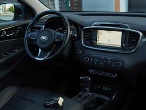 Kia Sorento Automată 200 HP Diesel — miniatura 6