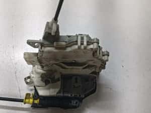 Broasca Usa Stanga Spate Audi Q5 8Rb 2008 - > 8K0839015C — miniatura 1