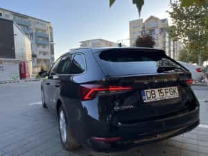 Skoda Octavia 2021 Diesel 2.0 manual incalzire scaune bord — miniatura 6