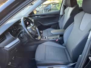 Skoda Octavia 2021 Diesel 2.0 manual incalzire scaune bord — miniatura 8