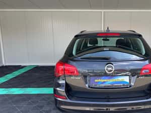 Opel Astra Break Diesel 2012 — miniatura 4